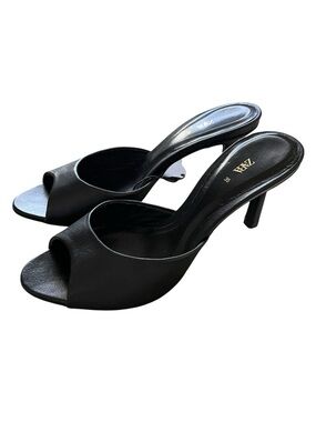 Zara Leather Heeled Mules. Size 5 NEW